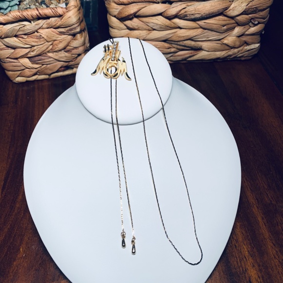 #1 Mom!  Sliding Lariat Brushed Gold and Crystal Pendant Necklace.  32” chain. - Picture 12 of 13
